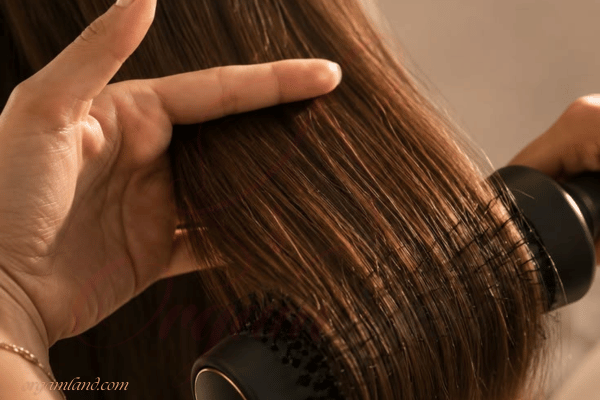 برس حرارتی یا اتو مو؟ کدام برای موهای شما بهتر است؟